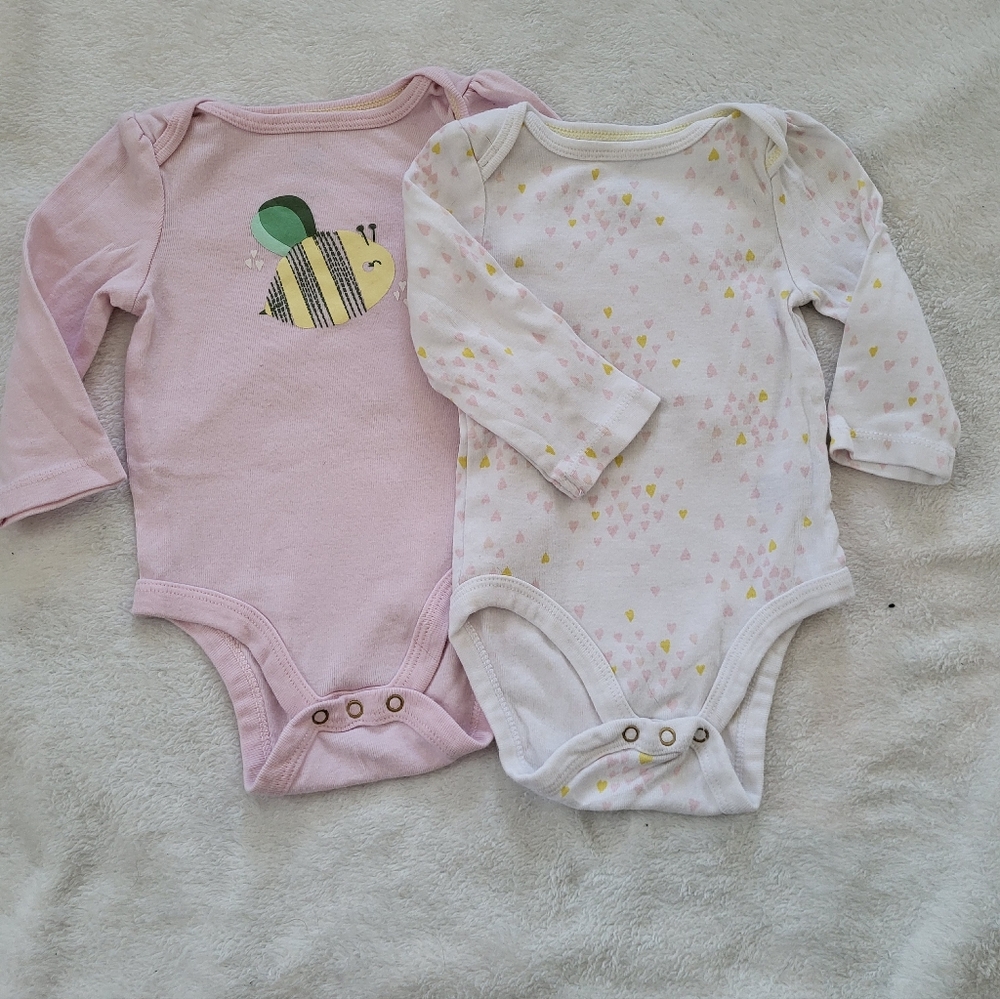 EUC Cloud Island Pink and White Bodysuits with Bee Design